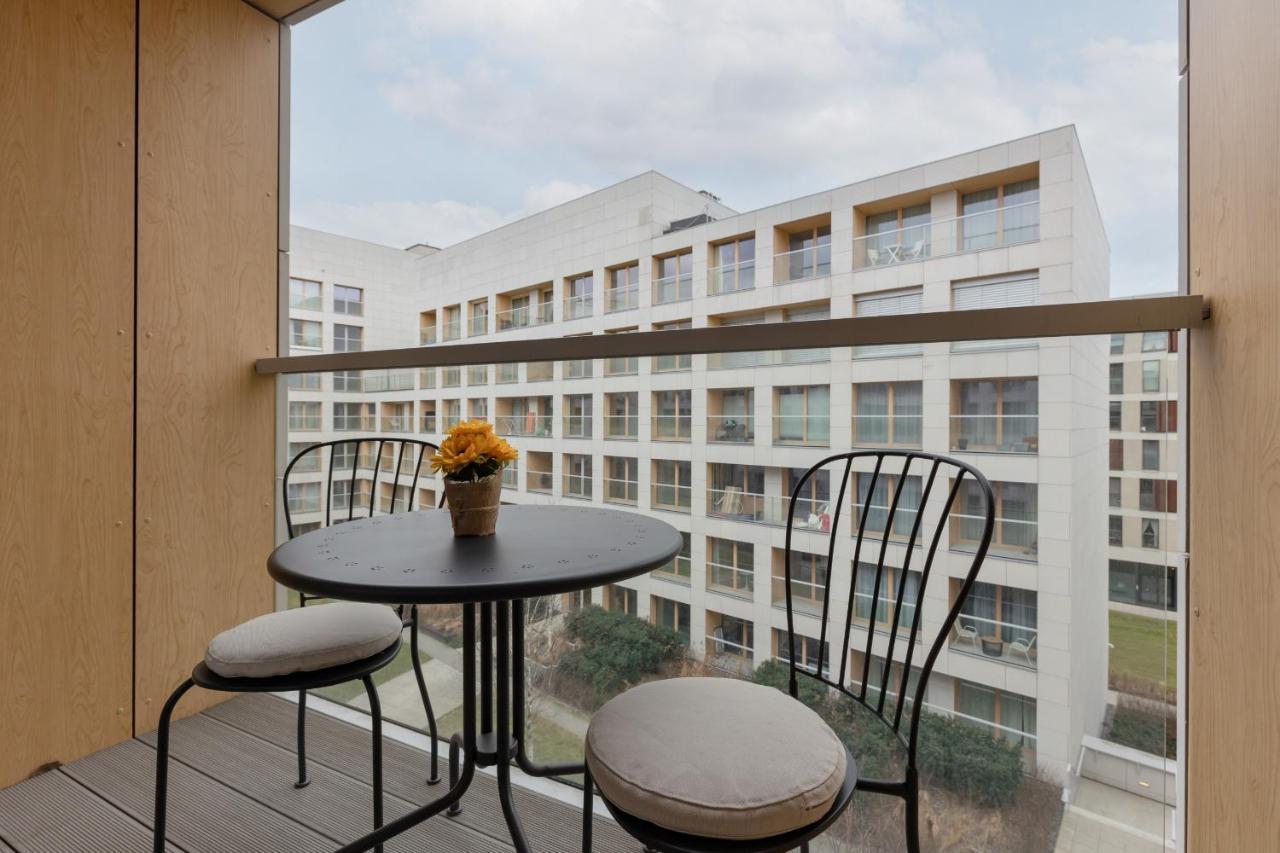 Cozy Apartments With Parking In The 19Th District By Noclegi Renters Varsovia Exterior foto