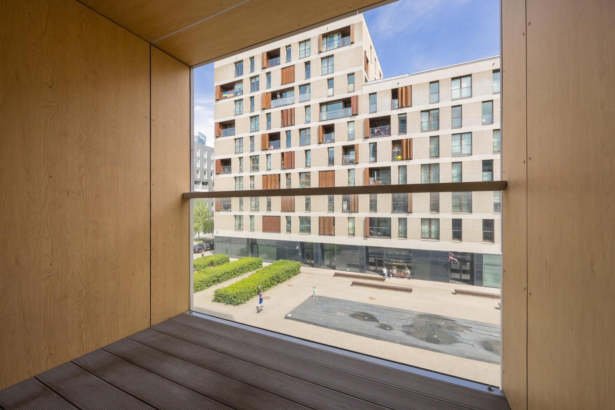 Cozy Apartments With Parking In The 19Th District By Noclegi Renters Varsovia Exterior foto